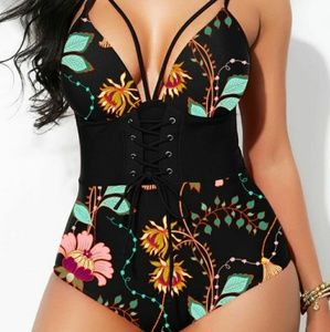 Sexy floral swimsuit